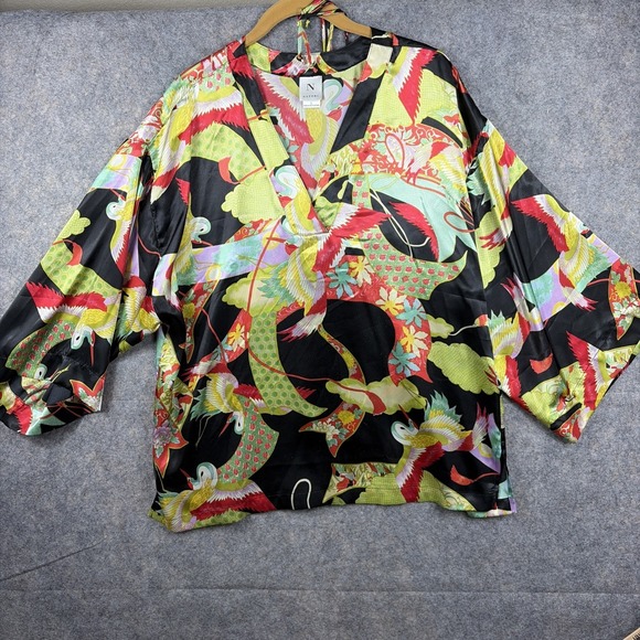 Natori Tops - Natori Blouse Kimono V Neck 3/4 Sleeves Birds Pattern Medium